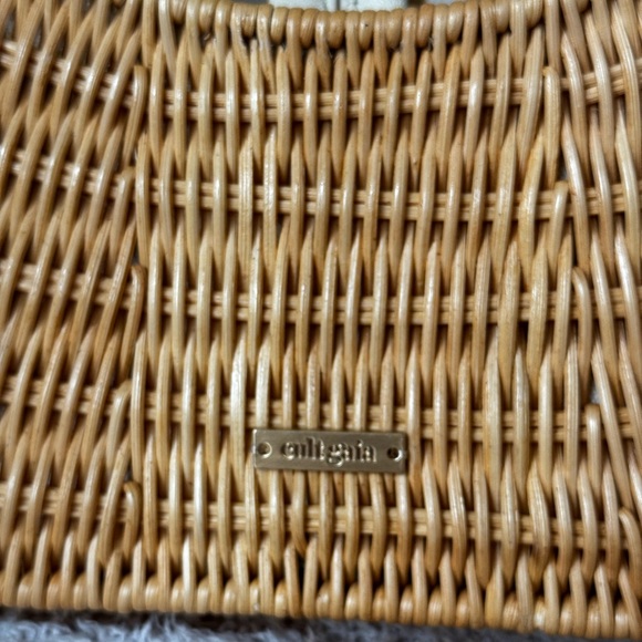 Cult Gaia Rhea Raffia Shoulder Bag - Picture 5 of 5